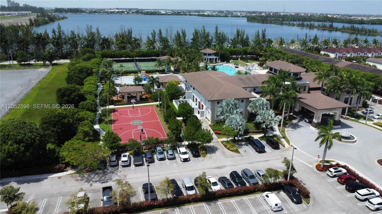 10407 NW 82nd St, Unit 12, Doral, FL 33178 Photo