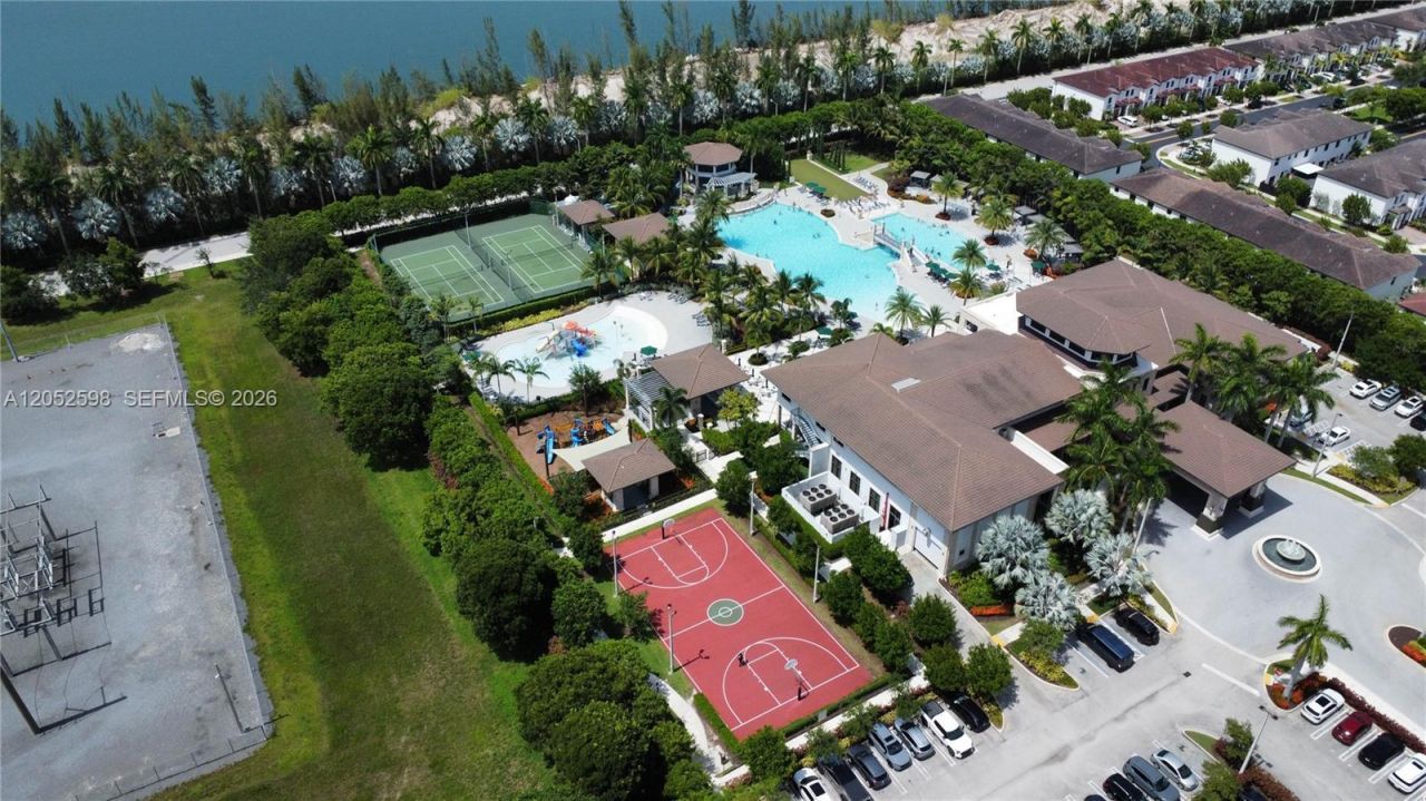 10407 NW 82nd St, Unit 12, Doral, FL 33178 Photo