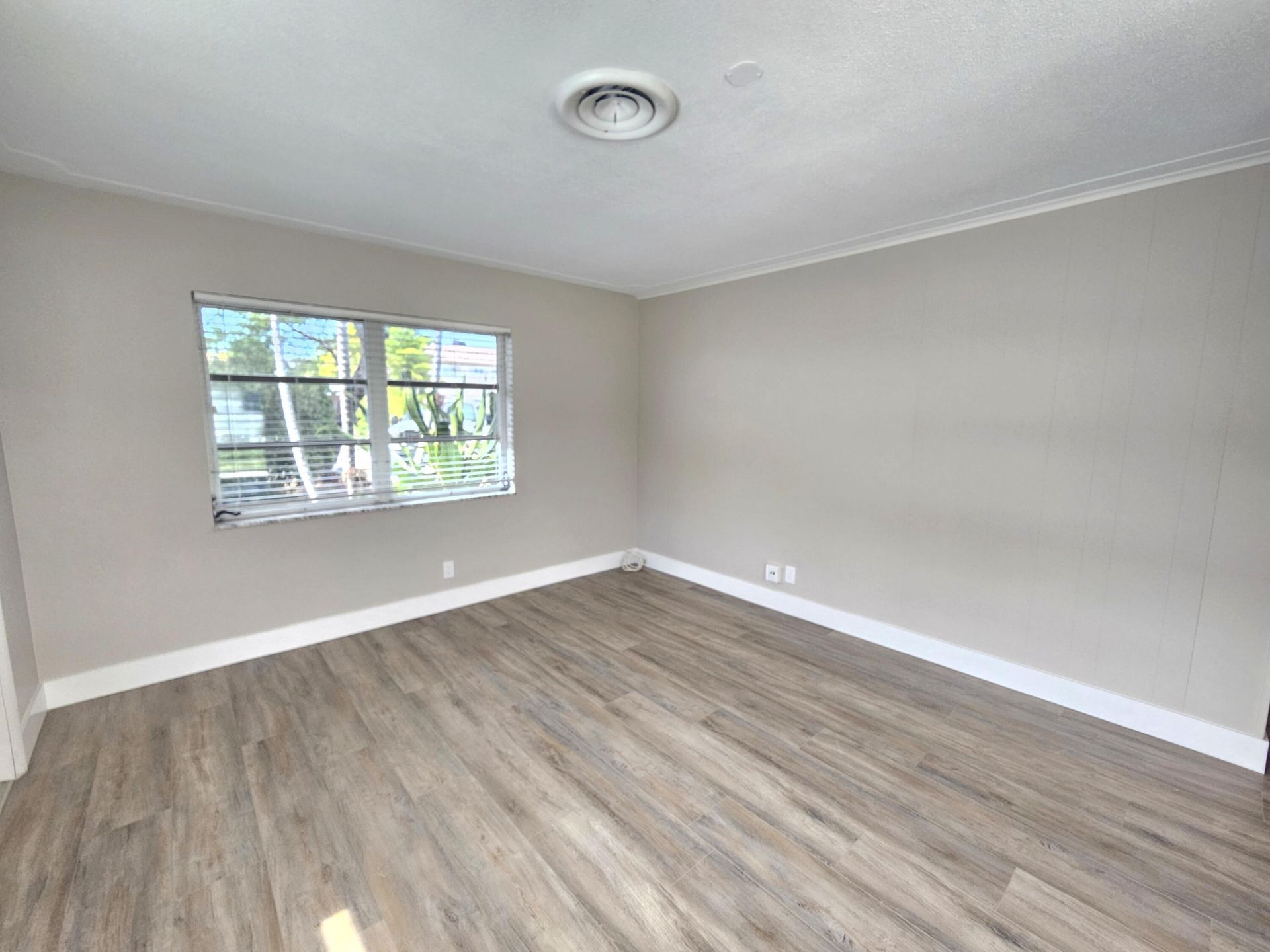 2110 NE 41st Street, Unit D, Lighthouse Point, FL 33064 Photo