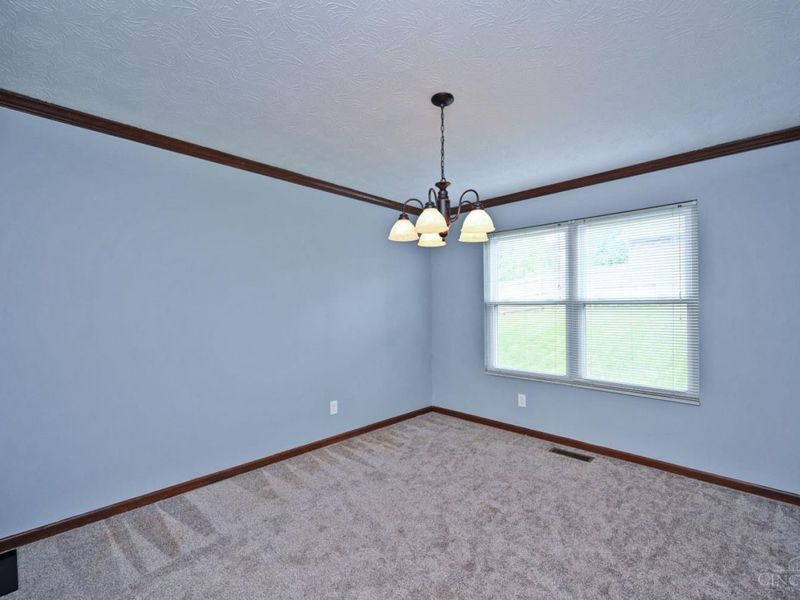 619 Quail Run Road, Middletown, OH 45042 Photo 10