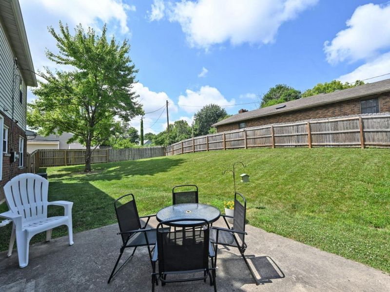 619 Quail Run Road, Middletown, OH 45042 Photo 35