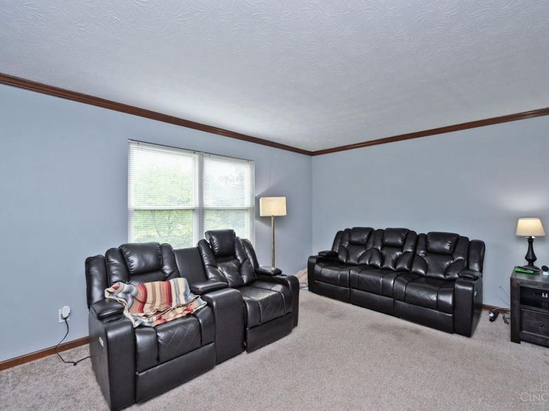 619 Quail Run Road, Middletown, OH 45042 Photo 8