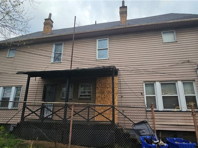 8823 Yale Avenue, Cleveland, OH 44108 Photo 25
