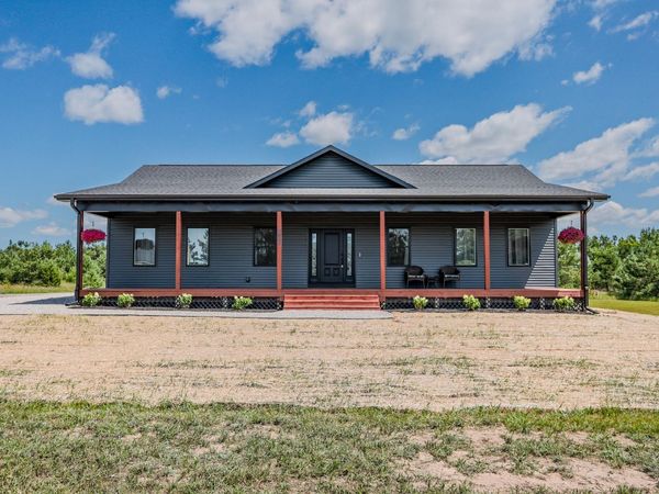2857 Peregrine Drive, Elmira, MI 49730