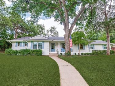 2031 Timbergrove Circle, Dallas, TX 75208