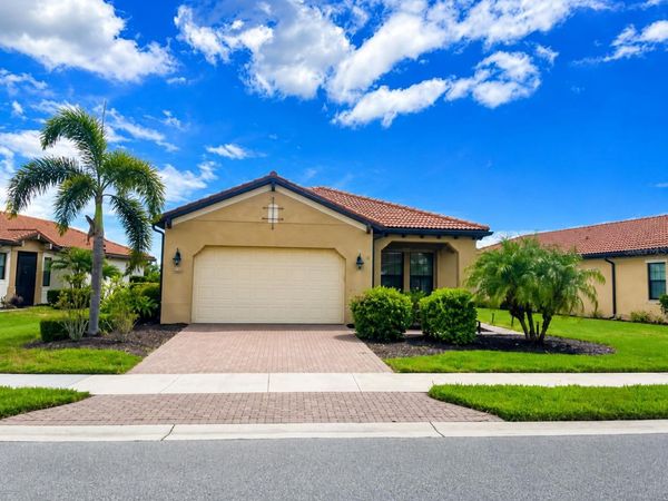 10485 CROOKED CREEK DRIVE , VENICE, FL 34293