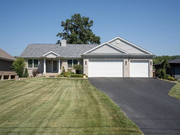 9508 SHORE Drive, MACHESNEY PARK, IL 61115