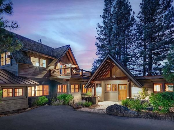 725 John McKinney, Truckee, CA 96161