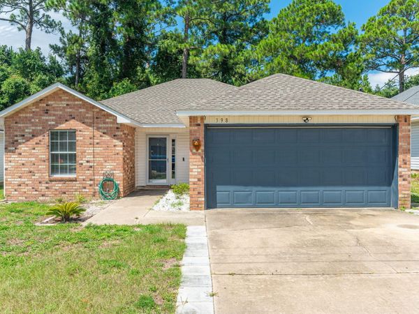 398 Pristine Water Lane, Mary Esther, FL 32569