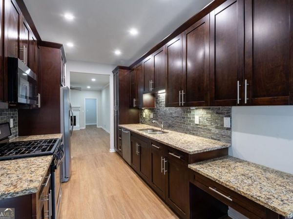 3994 Elm Street, Atlanta, GA 30341