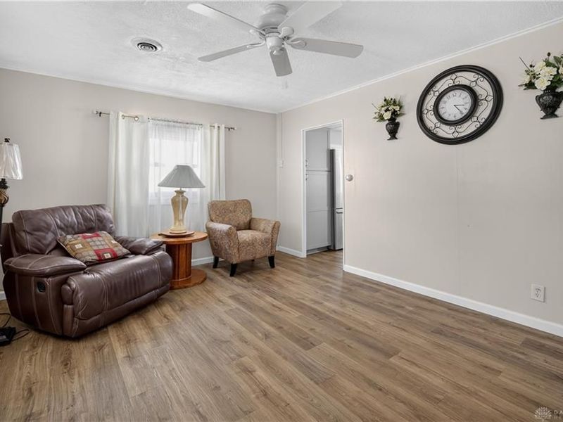 1130 E Pearl Street, Miamisburg, OH 45342 Photo 4