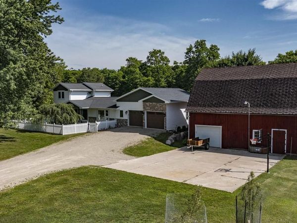 E174 COBBTOWN ROAD, Waupaca, WI 54981