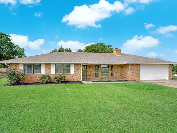 1531 County Rd 1300 , Amber, OK 73004