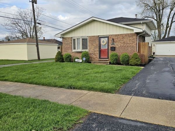 15362 7th Avenue, Phoenix, IL 60426
