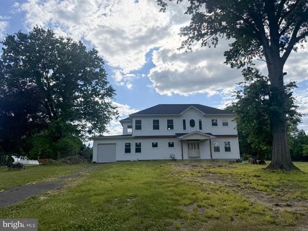 18 HANOVER DRIVE, MANALAPAN, NJ 07726