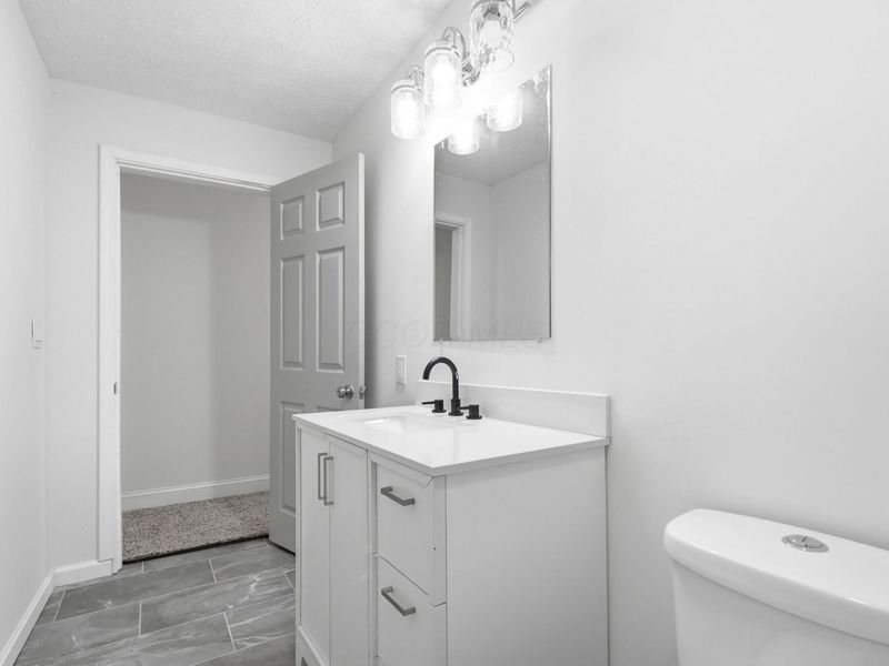 401 E Ohio Avenue, Mount Vernon, OH 43050 Photo 23