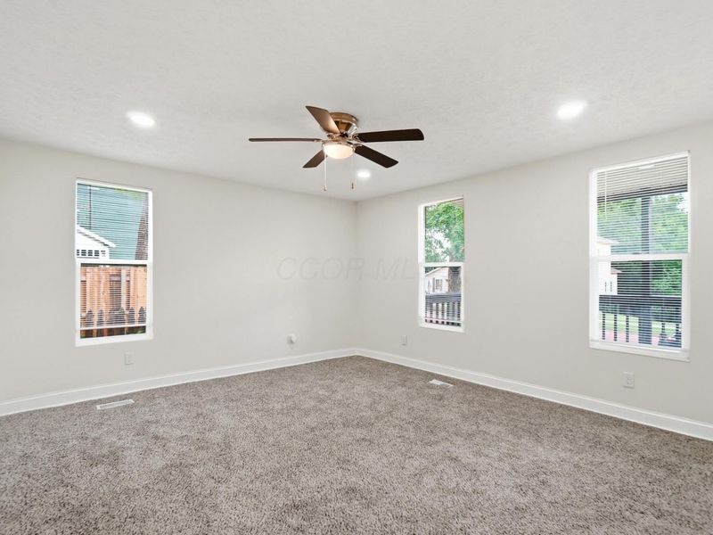 401 E Ohio Avenue, Mount Vernon, OH 43050 Photo 8