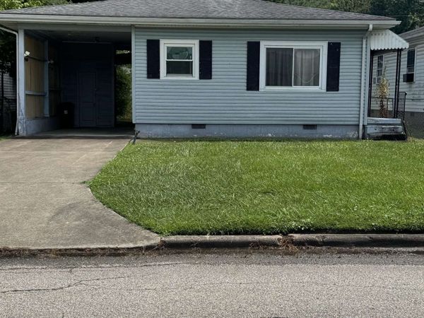 3251 Chase Street, Huntington, WV 25704