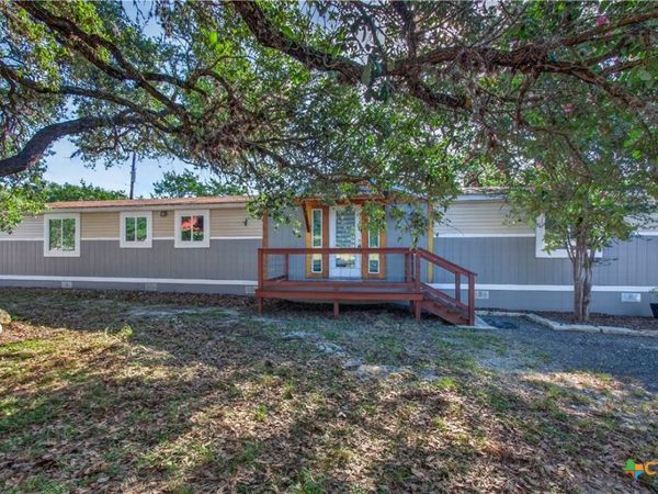 1265 Arcadia Drive, Canyon Lake, TX 78133