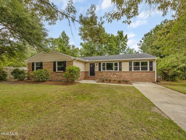 631 Duke Court, Jacksonville, NC 28546