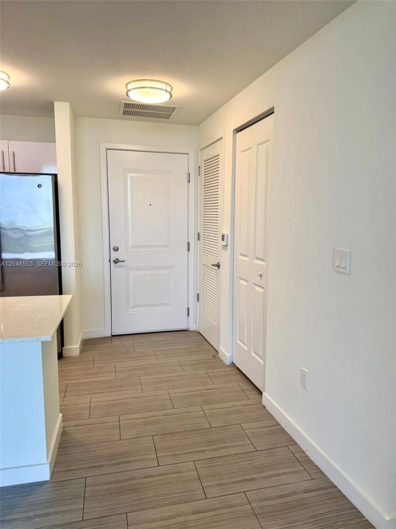 1776 Polk St , Unit 517, Hollywood, FL 33020 Photo