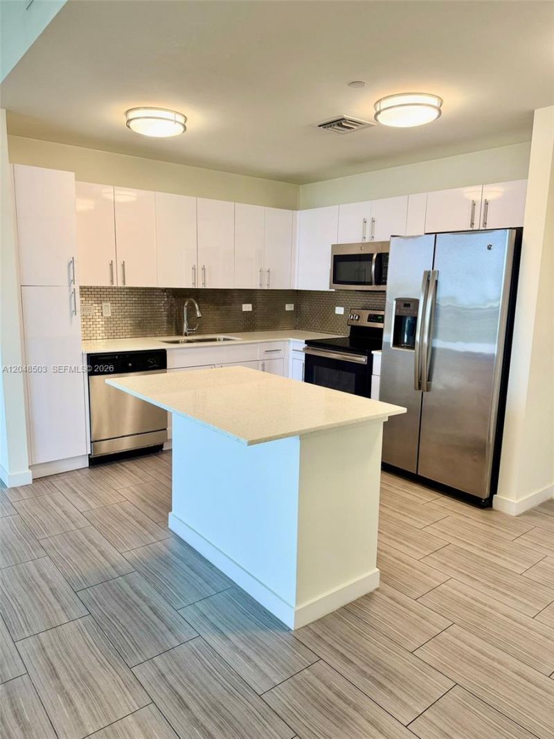 1776 Polk St , Unit 517, Hollywood, FL 33020 Photo