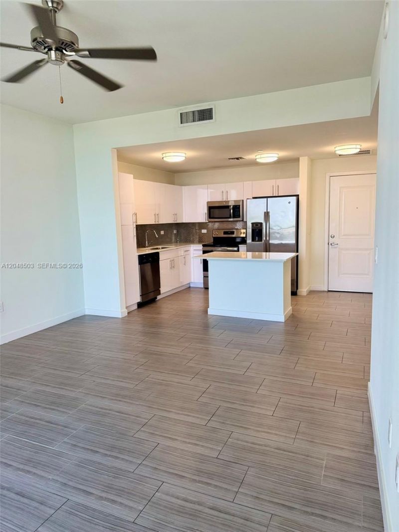 1776 Polk St , Unit 517, Hollywood, FL 33020 Photo