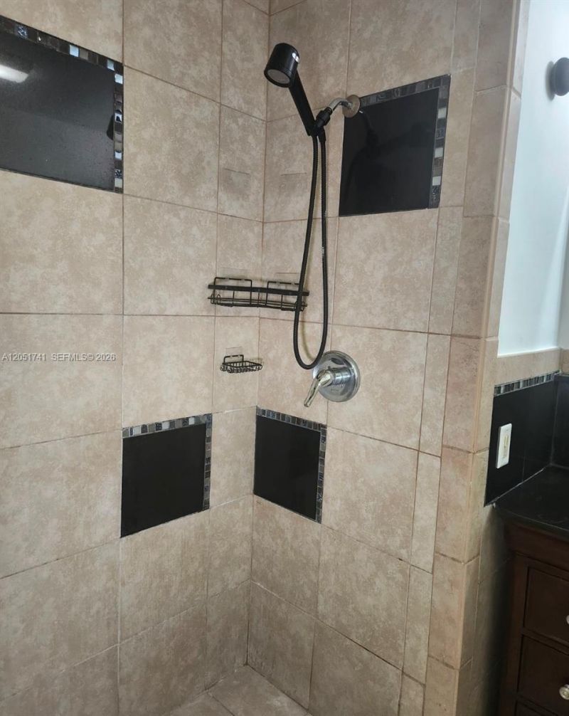 2710 NW 52nd Pl, Tamarac, FL 33309 Photo