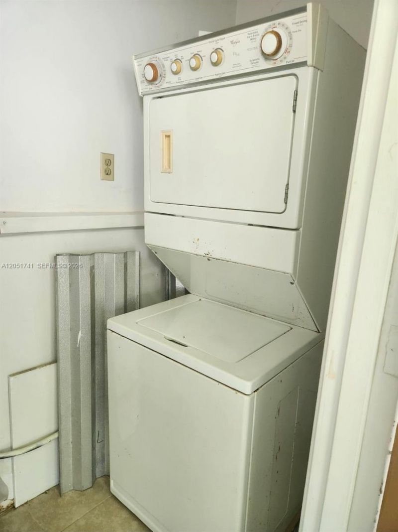 2710 NW 52nd Pl, Tamarac, FL 33309 Photo