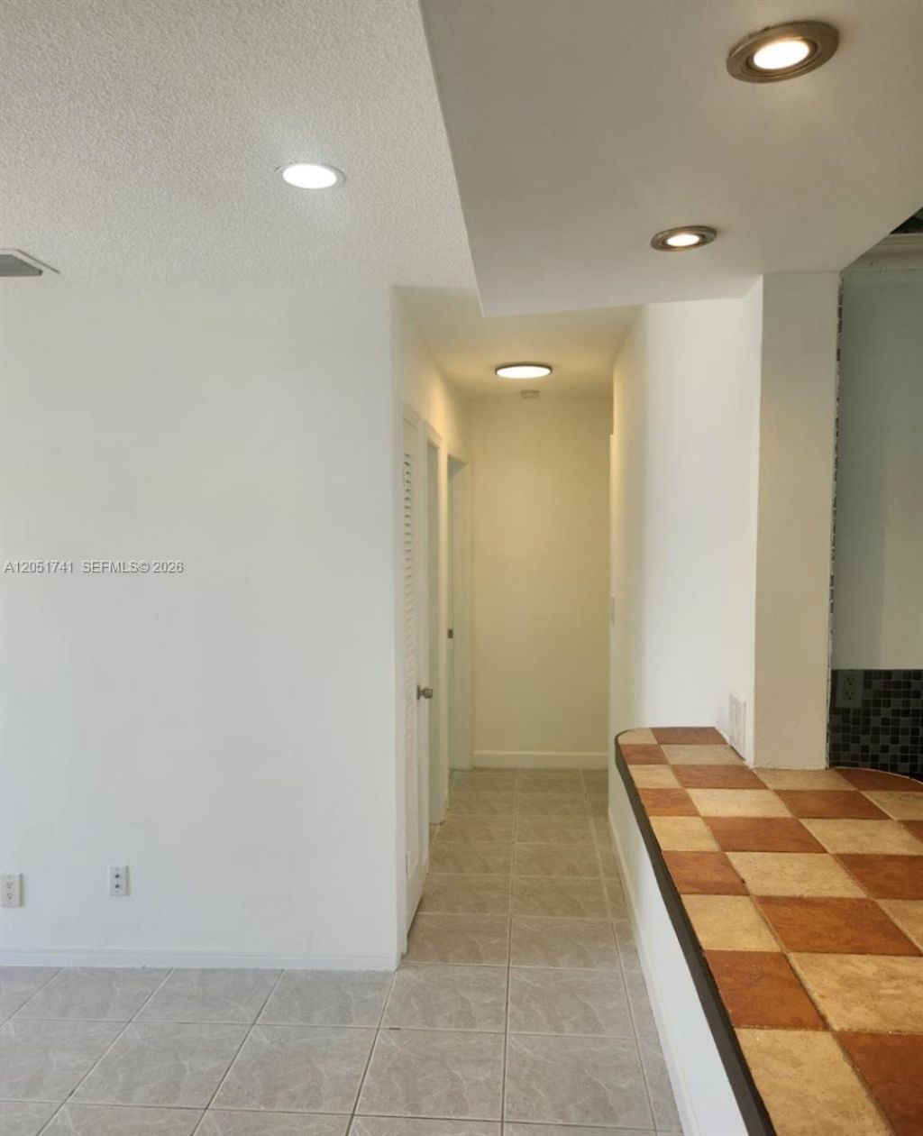 2710 NW 52nd Pl, Tamarac, FL 33309 Photo