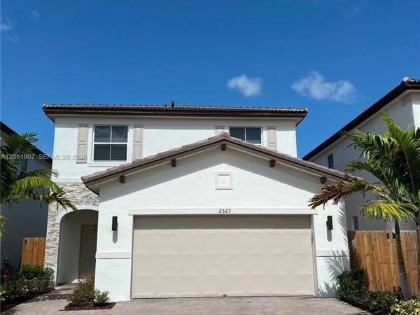 2523 SE 26th Ter , Homestead, FL 33035