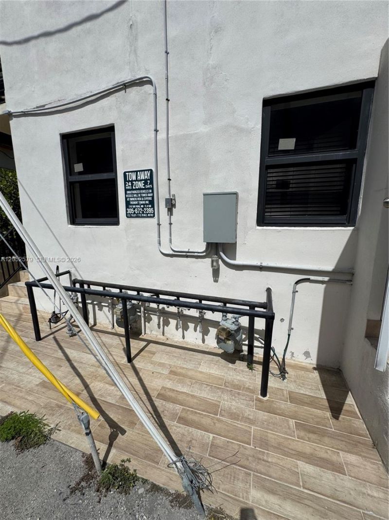 730 14th Pl , Miami Beach, FL 33139 Photo