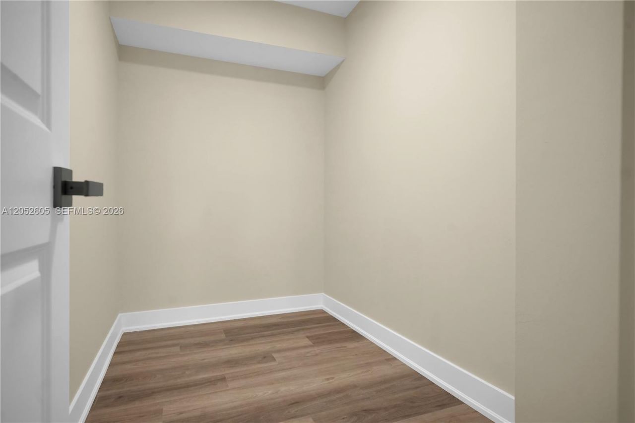 1400 Saint Charles Pl , Unit 317, Pembroke Pines, FL 33026 Photo