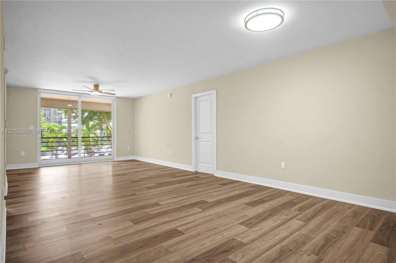 1400 Saint Charles Pl , Unit 317, Pembroke Pines, FL 33026 Photo
