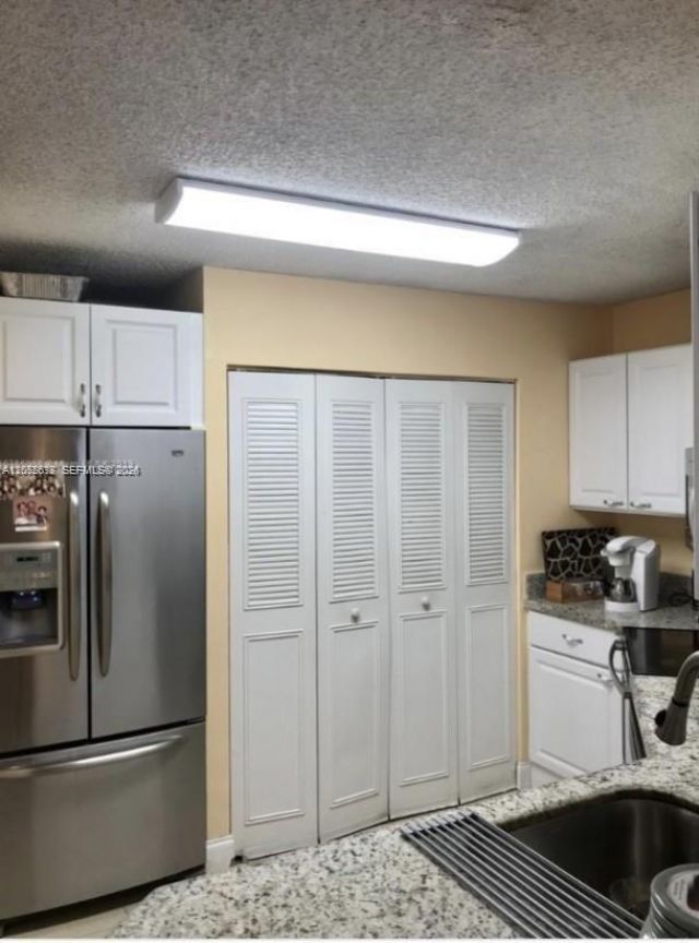 6288 NW 186th St , Unit 112, Hialeah, FL 33015 Photo