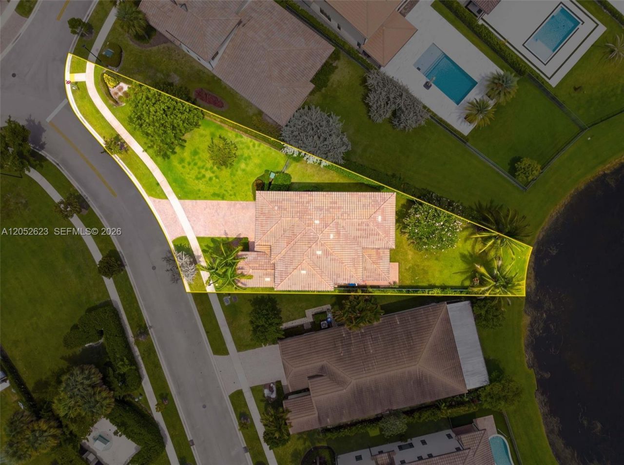 11326 SW 12th St, Pembroke Pines, FL 33025 Photo