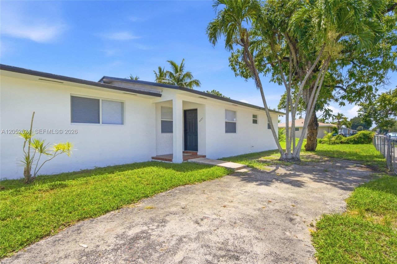 10841 NW 8th Ave, Miami, FL 33168 Photo