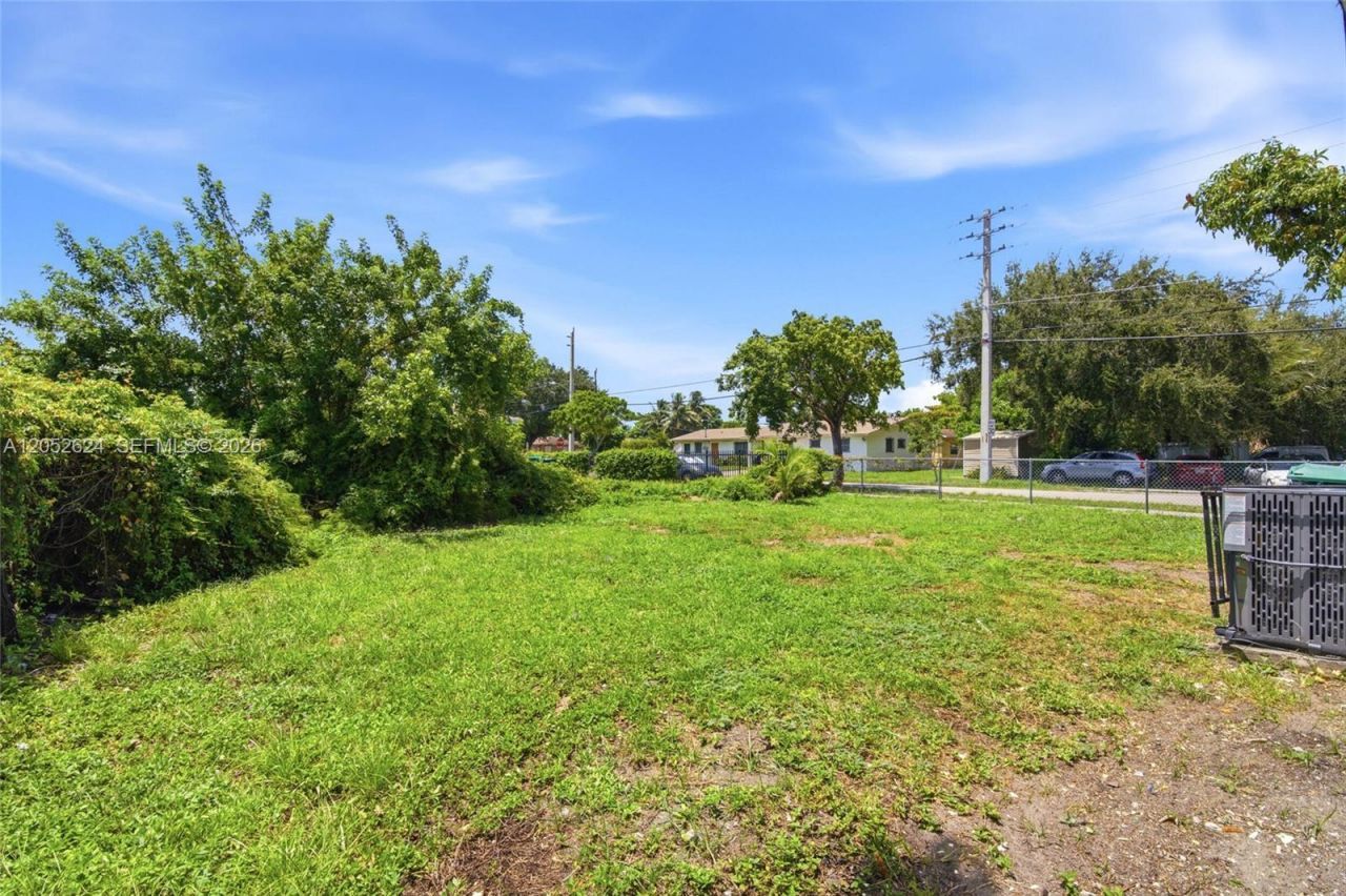 10841 NW 8th Ave, Miami, FL 33168 Photo