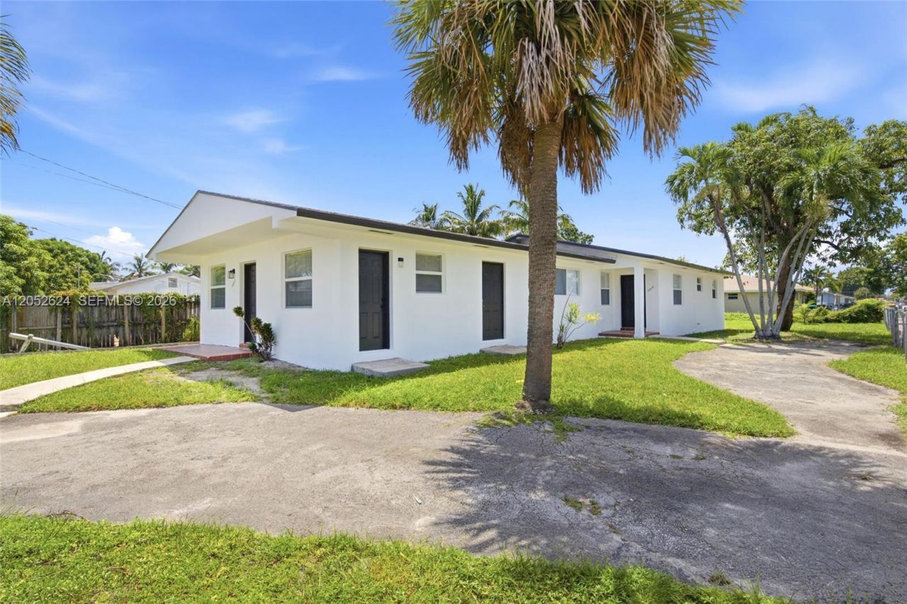 10841 NW 8th Ave, Miami, FL 33168 Photo