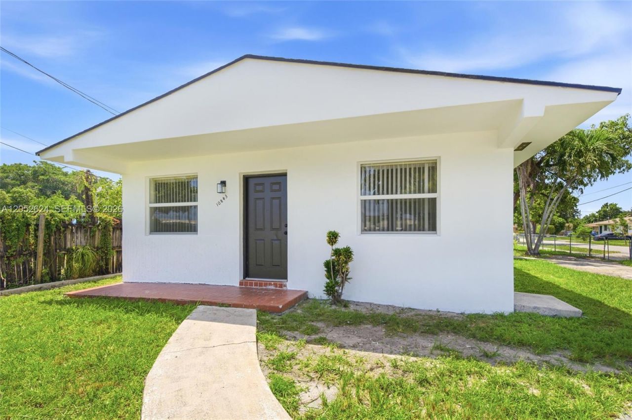 10841 NW 8th Ave, Miami, FL 33168 Photo