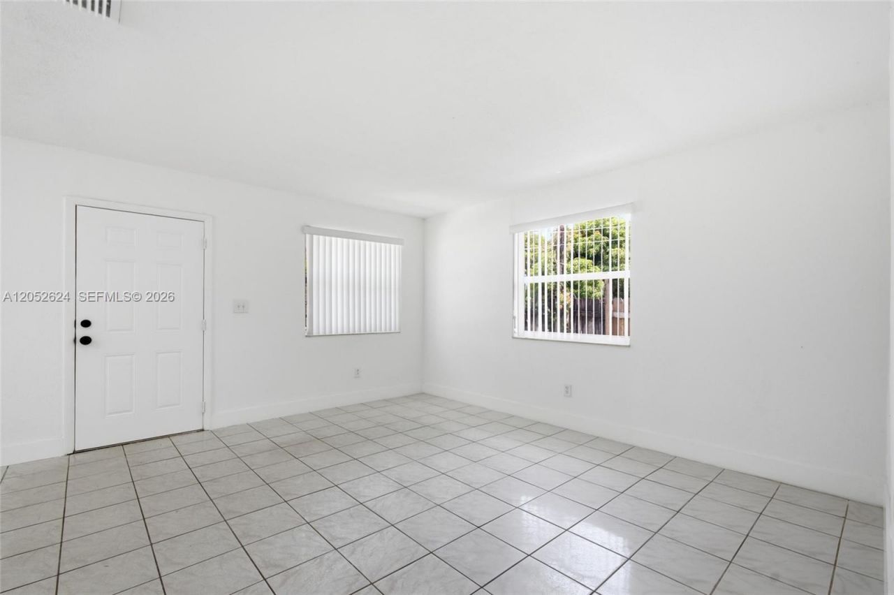 10841 NW 8th Ave, Miami, FL 33168 Photo