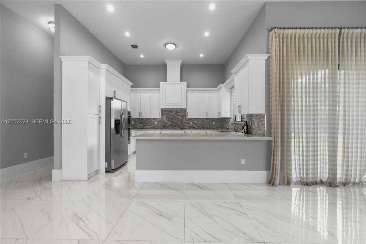 9340 SW 177th St , Unit -, Palmetto Bay, FL 33157 Photo