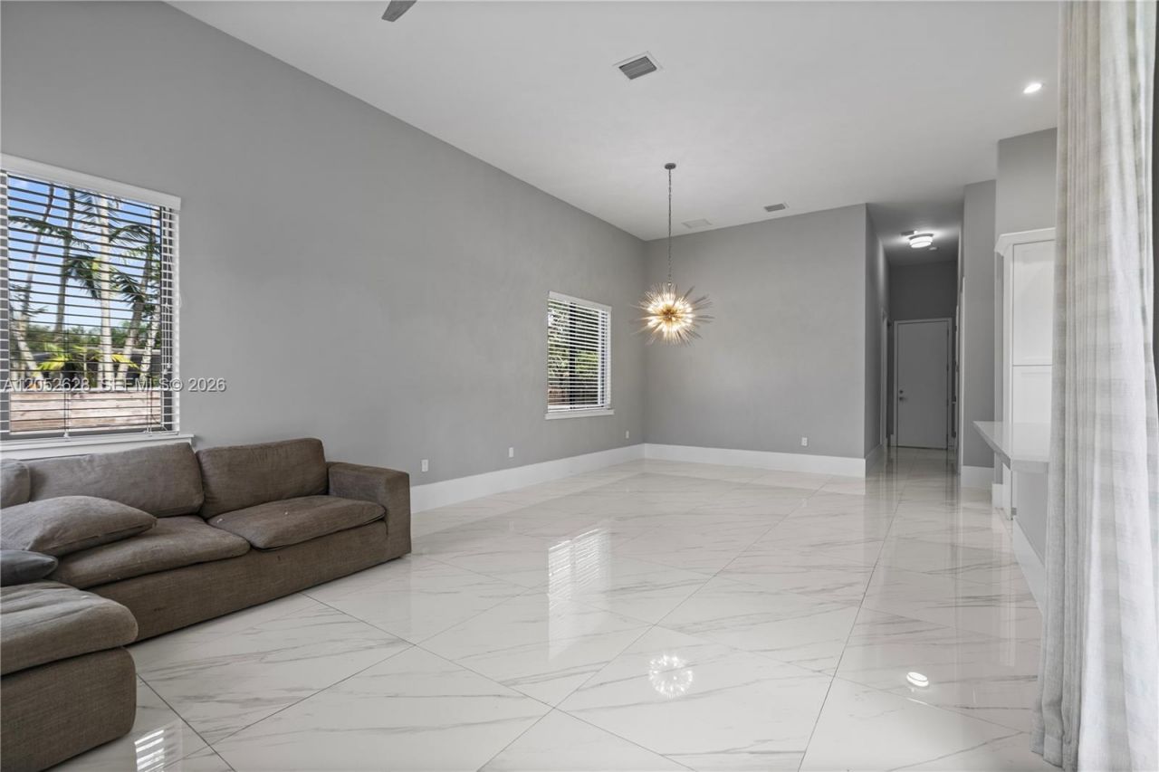 9340 SW 177th St , Unit -, Palmetto Bay, FL 33157 Photo