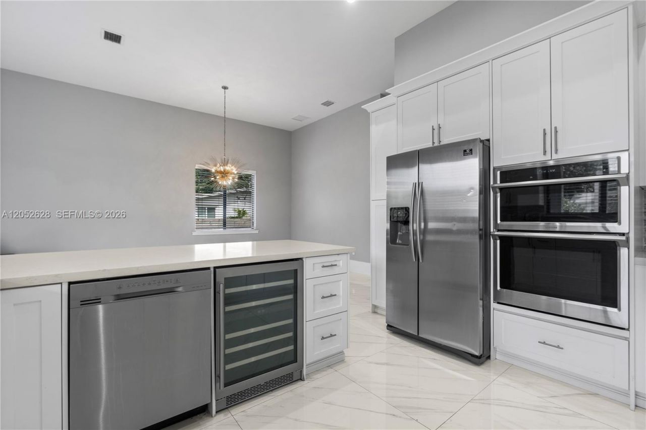 9340 SW 177th St , Unit -, Palmetto Bay, FL 33157 Photo