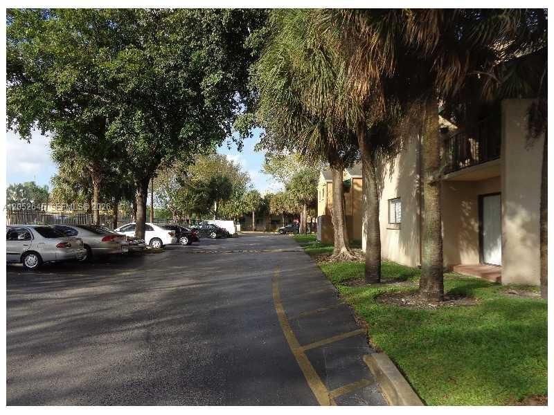 7403 SW 152nd Ave , Unit 206-2, Miami, FL 33193 Photo