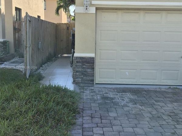13376 SW 268th Ter , Unit 1, Homestead, FL 33032