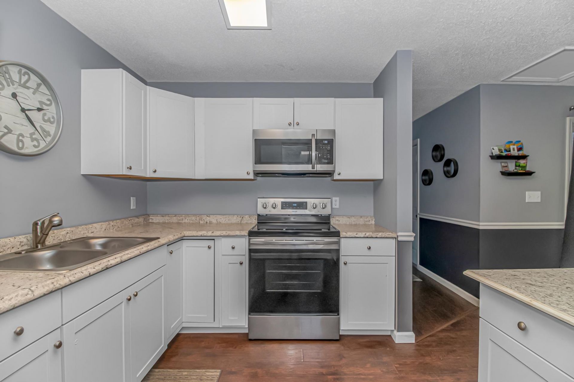 3912 Halyard Way Photo 9