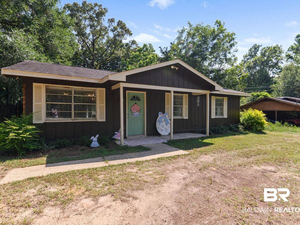 11233 Old Moffat Road, Wilmer, AL 36587