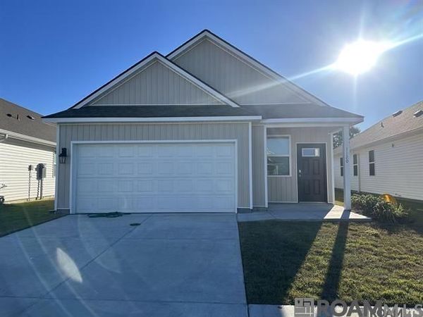1120 Drago Dr, Baton Rouge, LA 70820