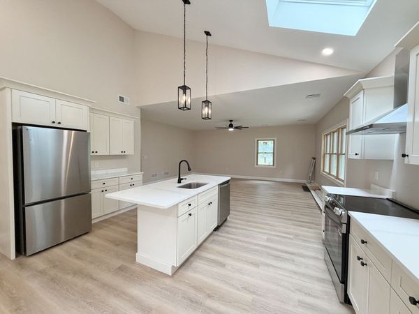 1 Antonellis Way, Wareham, MA 02558